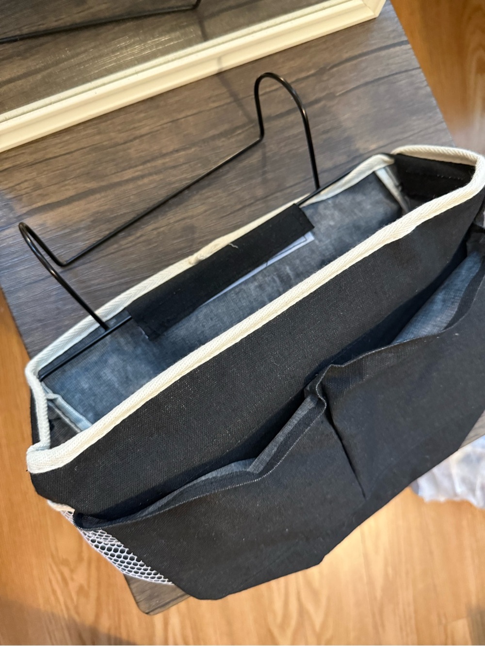 Hanging bedside storage - Picture 2 of 3